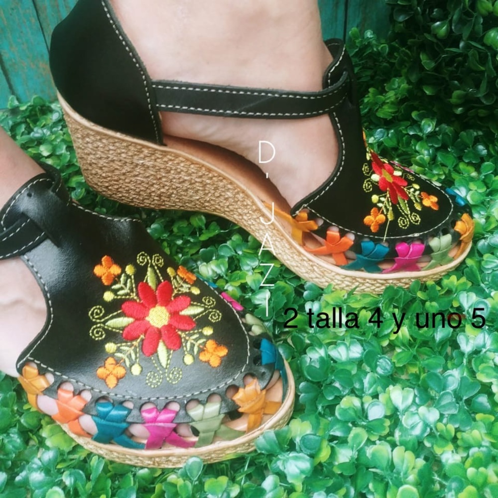 Leather sandals wedges